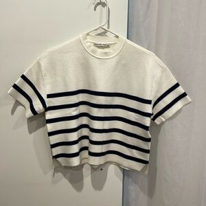 Abercrombie & Fitch Women's Short Sleeve Crew Neck Sweater